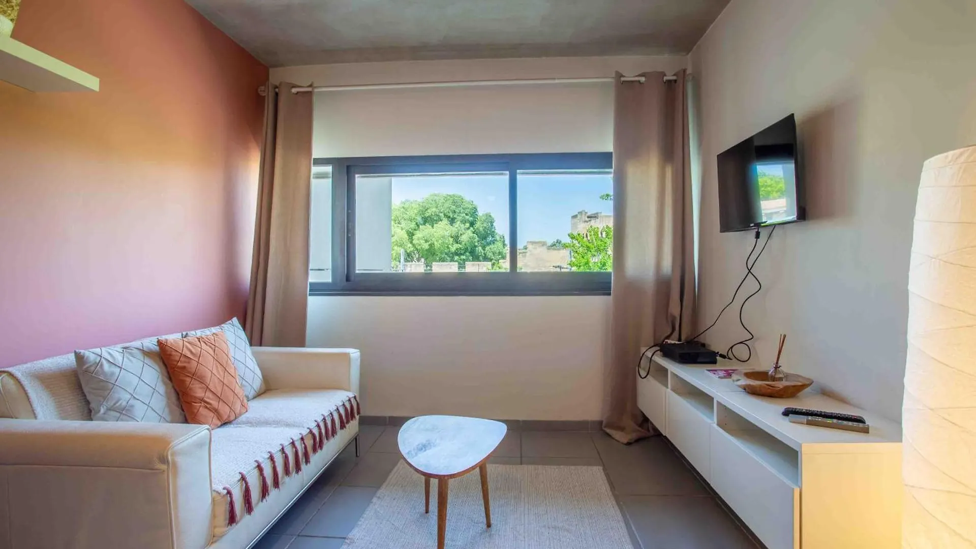 Le Saint Roch 1 - Ac Clim - Wifi - 50M Centre Ville Avignon 0*,  France